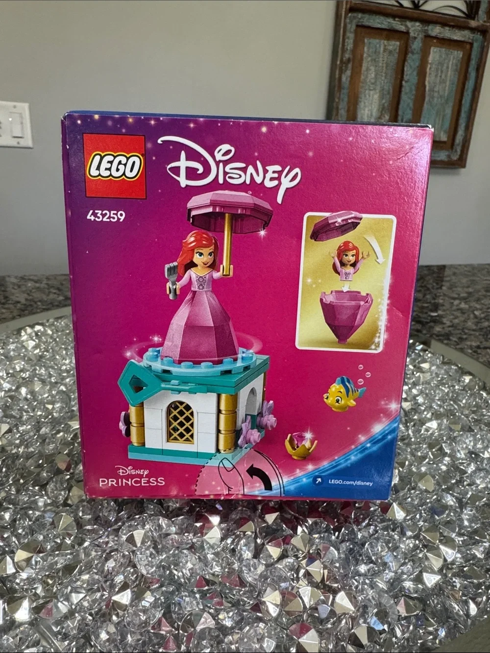 LEGO Disney Twirling Ariel 93 piece Playset in Pink, Teal & Gold